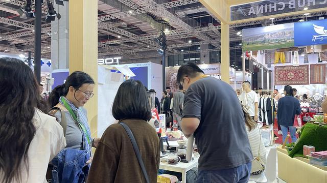 咖啡借进博东风香飘全球AG真人平台云南永德：(图3)